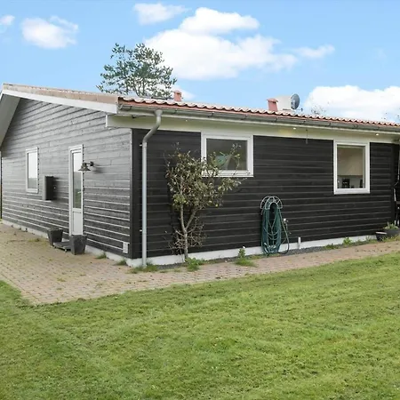 Ha334-hals-sondergade-75 Semesterbostad Hals